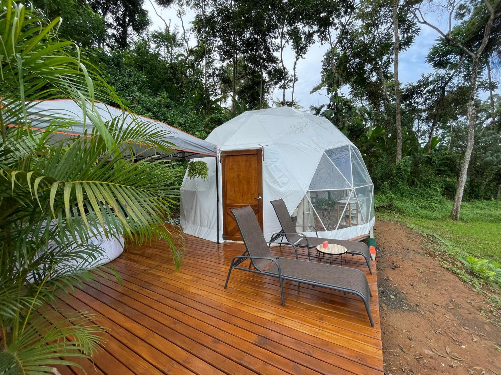 La Comarca River Glamping Dome Near Manuel Antonio Exteriör bild