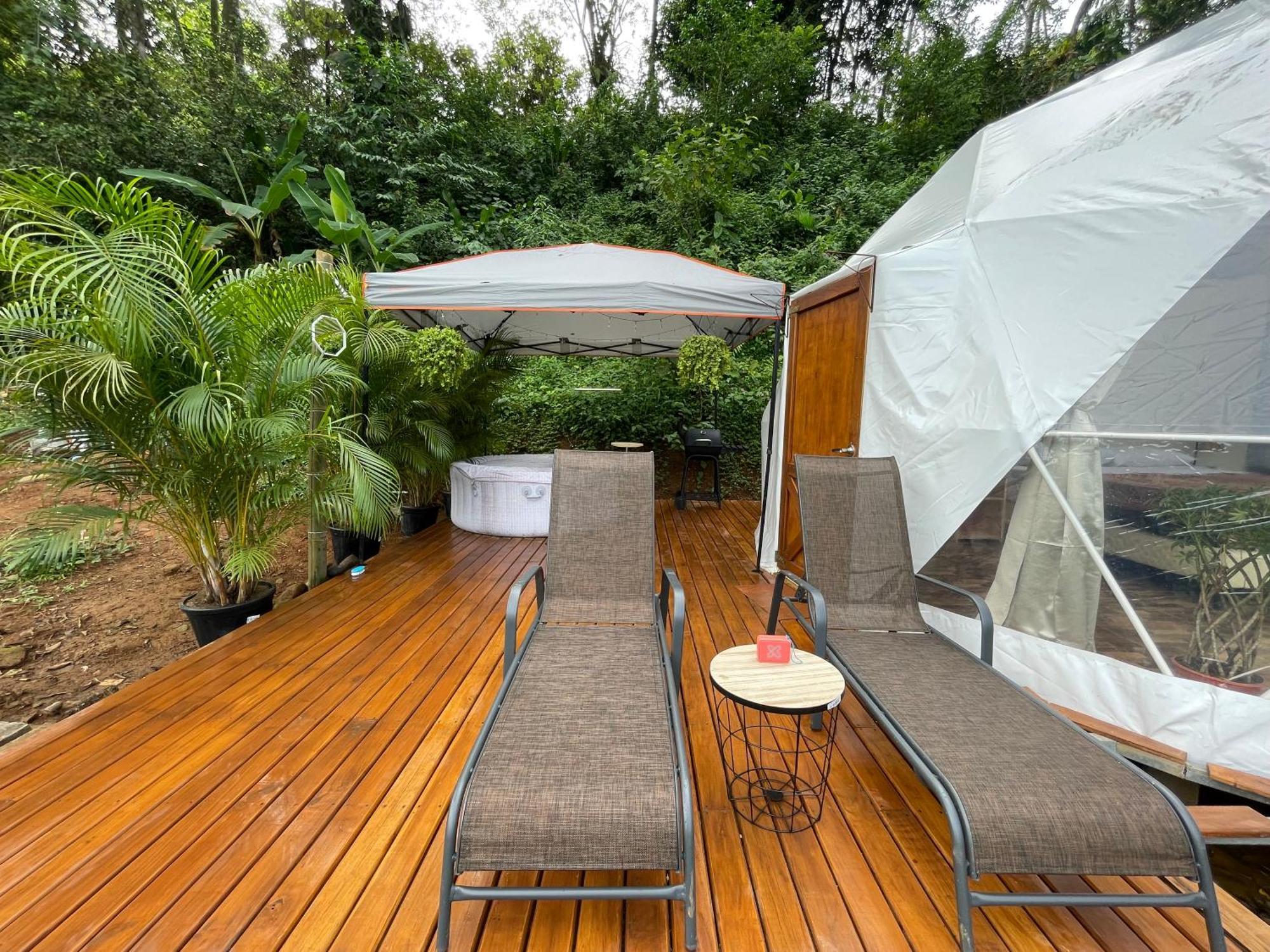 La Comarca River Glamping Dome Near Manuel Antonio Exteriör bild