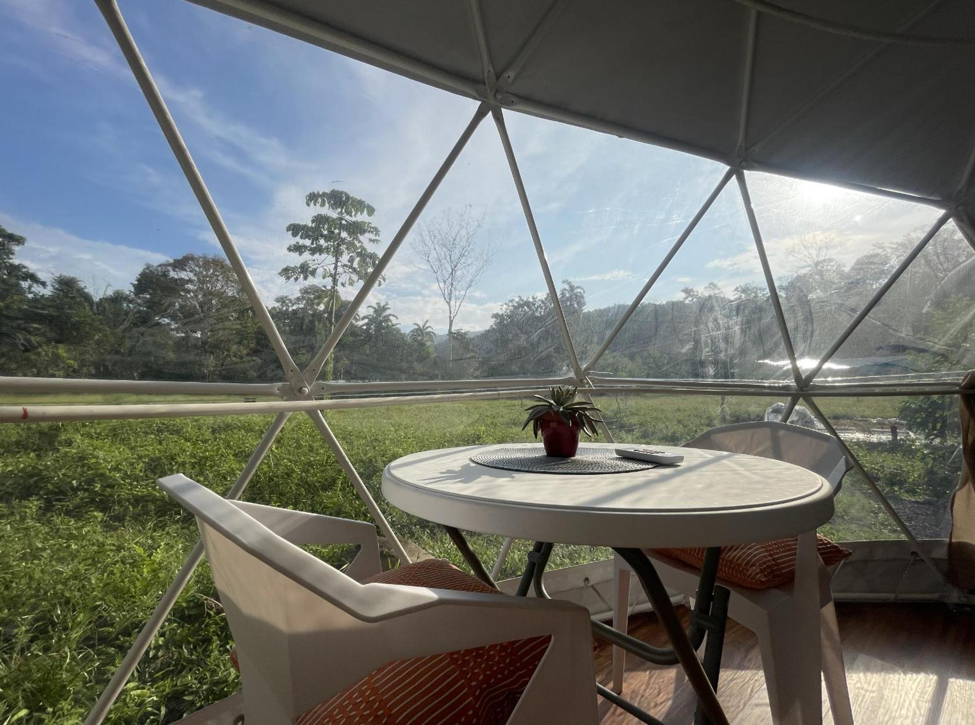 La Comarca River Glamping Dome Near Manuel Antonio Exteriör bild